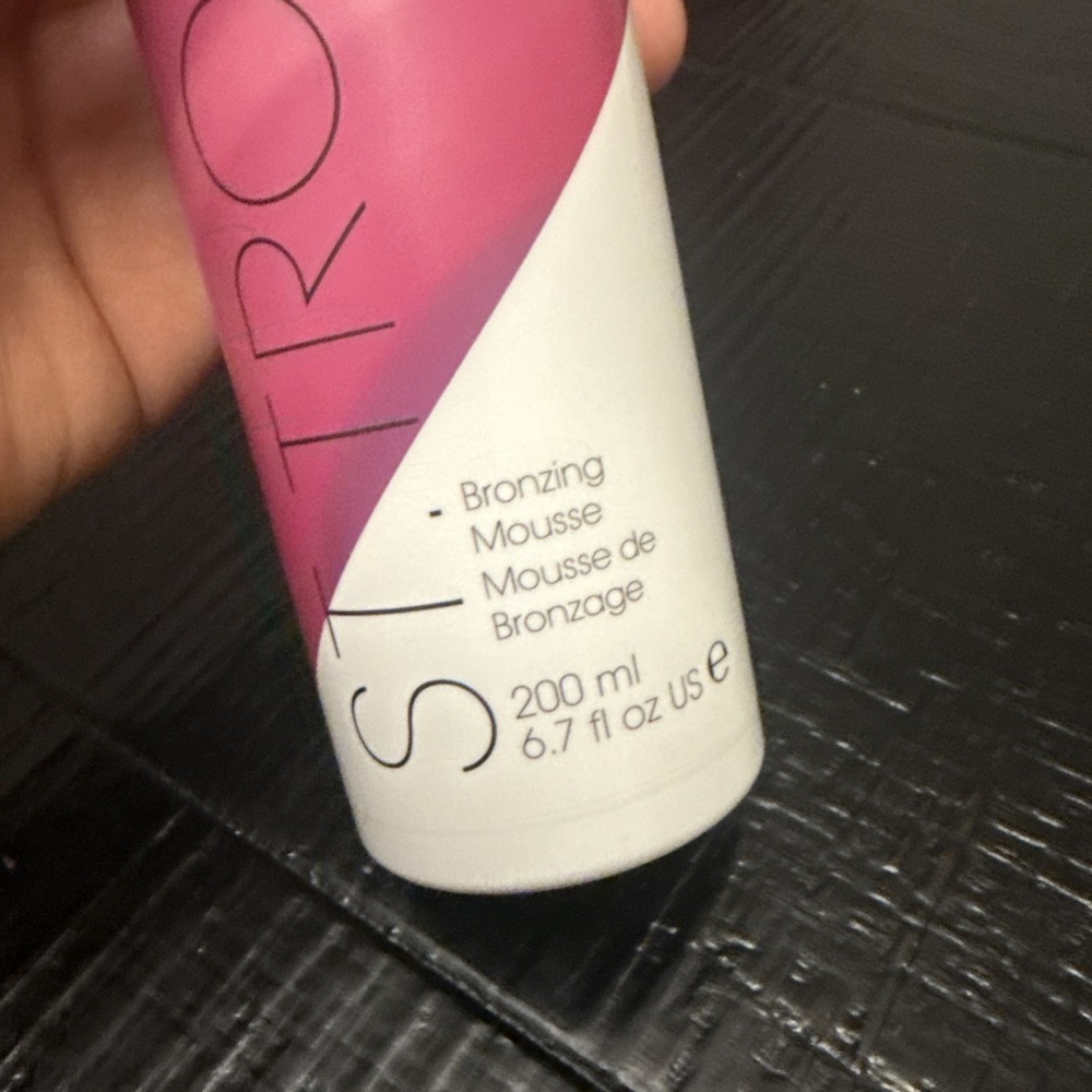St. Tropez Self Tan Berry Sorbet Bronzing Mousse 6.7 fl oz 200ml NEW/SEALED - Picture 4 of 5